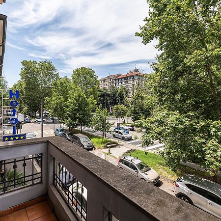 Boutique Hotel Dieci Milan Exterior photo