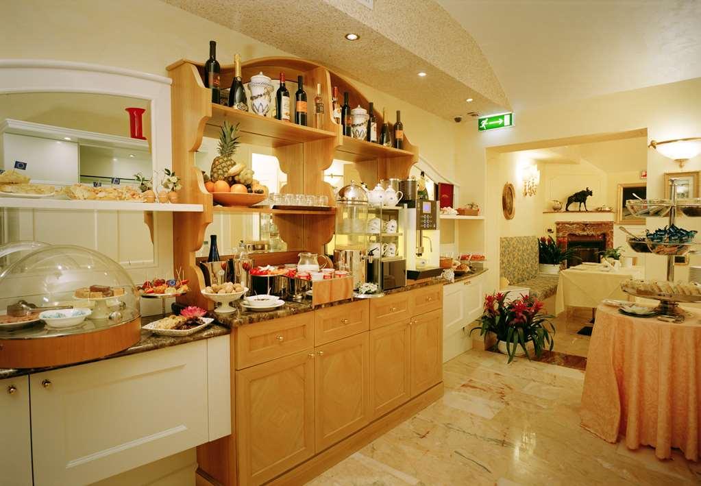 Boutique Hotel Dieci Milan Exterior photo