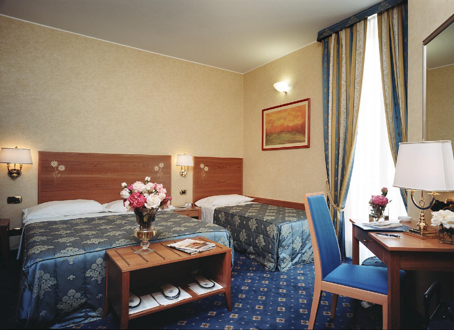 Boutique Hotel Dieci Milan Exterior photo
