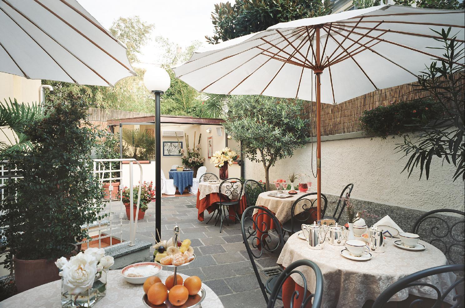 Boutique Hotel Dieci Milan Exterior photo